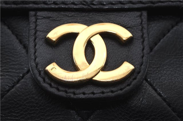 Authentic CHANEL Calf Skin Matelasse Chain Shoulder Bag Purse Black CC 7028D