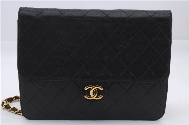 Authentic CHANEL Calf Skin Matelasse Chain Shoulder Bag Purse Black CC 7029D