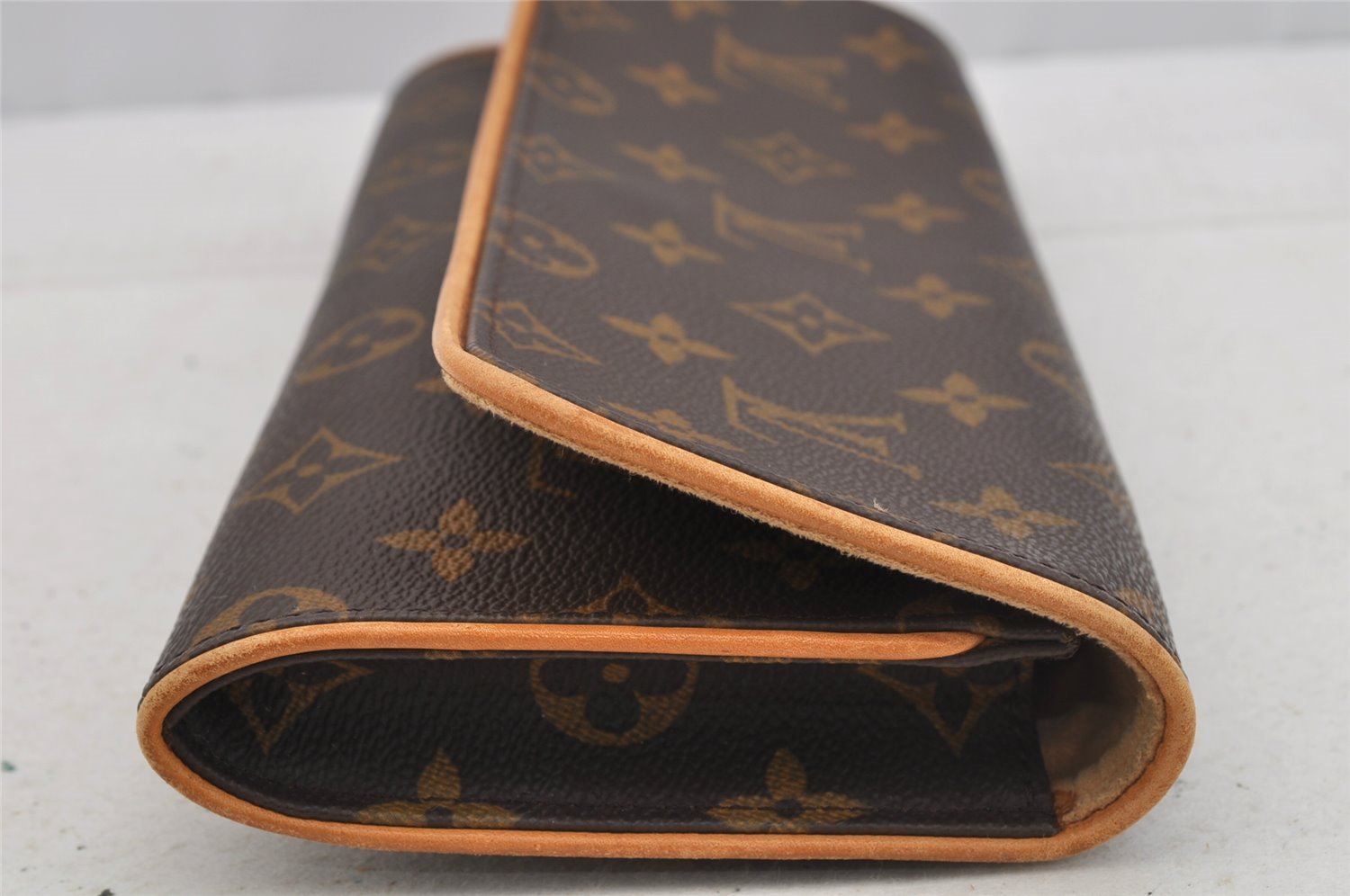 Authentic Louis Vuitton Monogram Pochette Twin GM Shoulder Bag M51852 LV 7036I