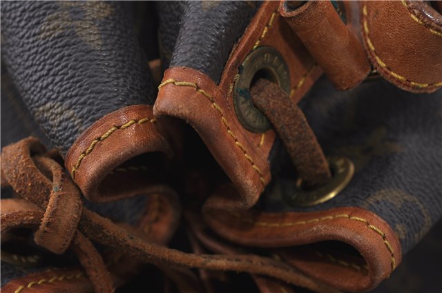 Authentic LOUIS VUITTON Monogram Noe Shoulder Bag M42224 LV 7042C