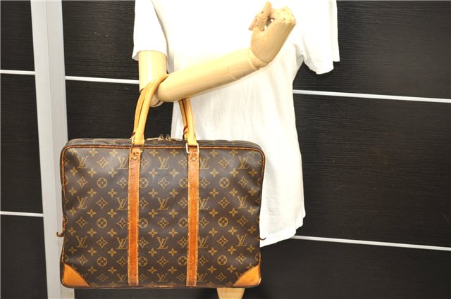 Auth LOUIS VUITTON Monogram Porte Documents Voyage Briefcase M53361 LV 7072C