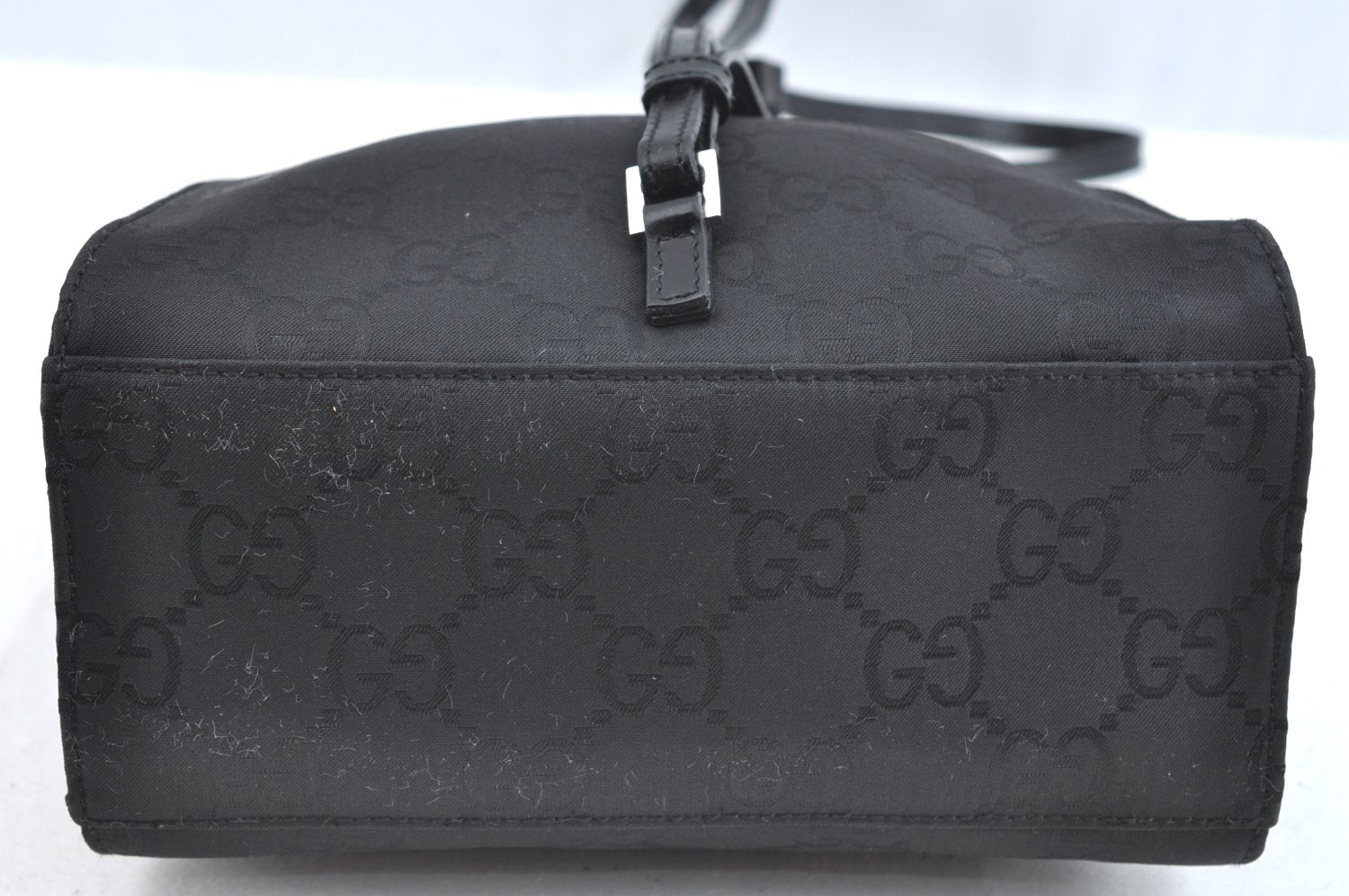 Authentic GUCCI Vintage Shoulder Bag Purse GG Nylon Leather Black Junk 7101G
