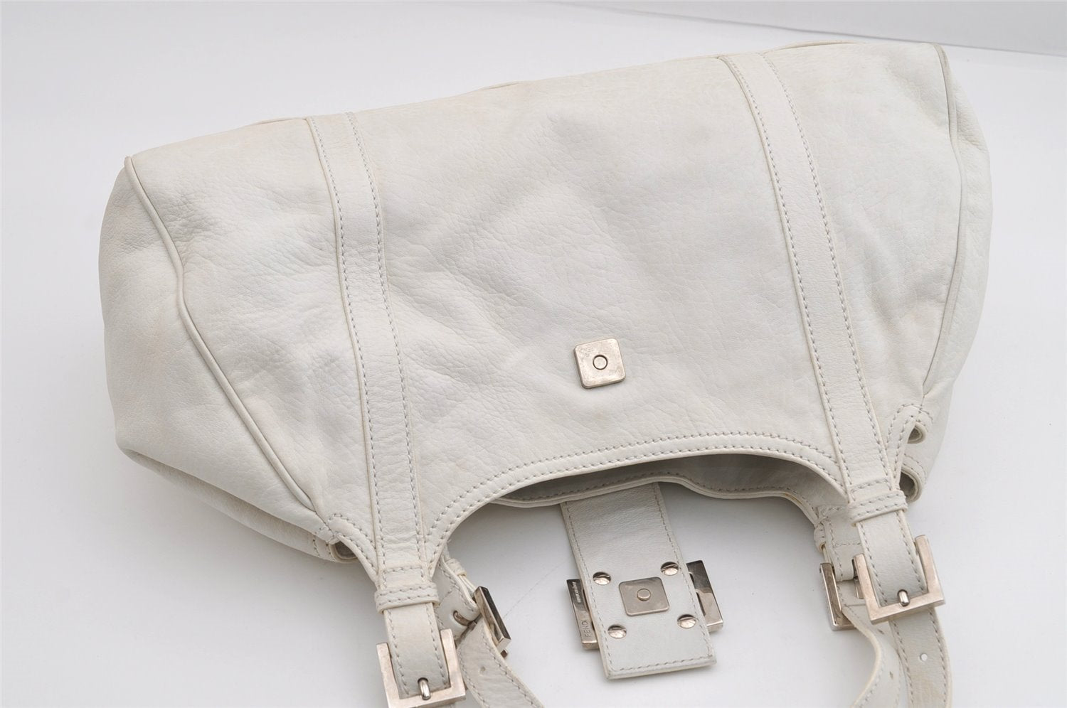Authentic FENDI Vintage Shoulder Hand Bag Leather White 7103I