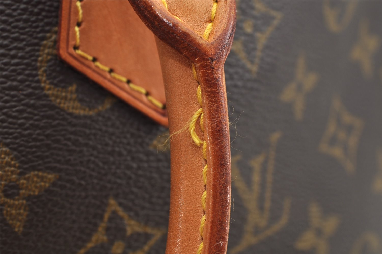 Authentic Louis Vuitton Monogram Alma Hand Bag Purse M51130 LV 7110I