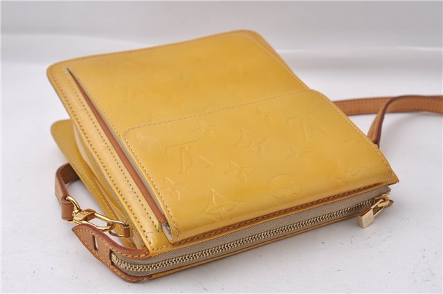 Auth Louis Vuitton Monogram Vernis Mott Shoulder Cross Bag M91136 Yellow 7121D