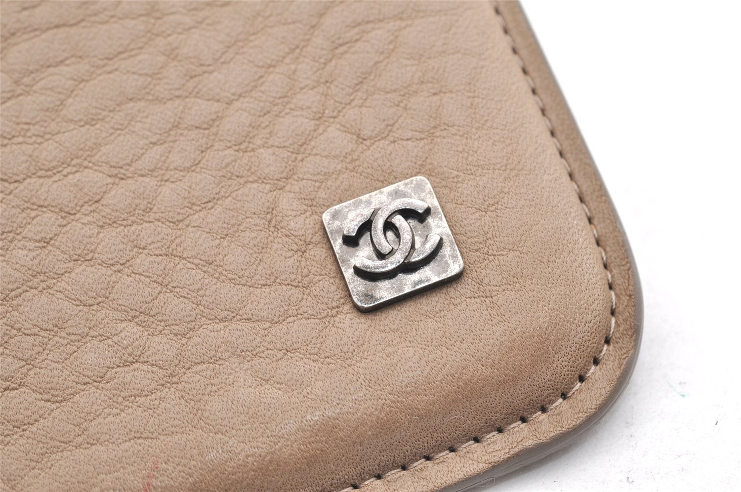 Authentic CHANEL Vintage Calf Skin Soft iPad Tablet Case Purse Beige CC 7123I