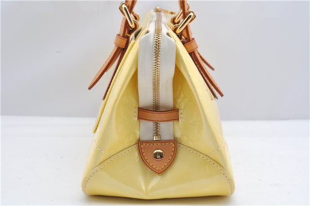 Auth Louis Vuitton Vernis Rose Wood Avenue Shoulder Bag Yellow M93508 LV 7130F