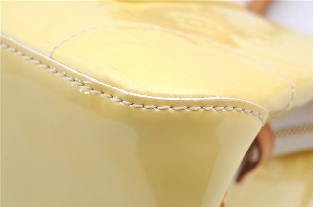 Auth Louis Vuitton Vernis Rose Wood Avenue Shoulder Bag Yellow M93508 LV 7130F