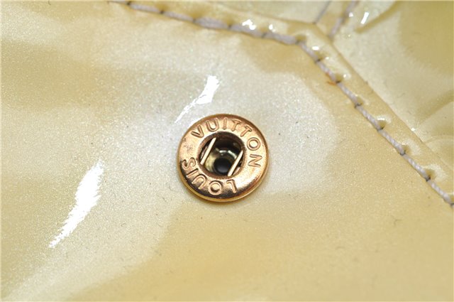 Auth Louis Vuitton Vernis Rose Wood Avenue Shoulder Bag Yellow M93508 LV 7130F