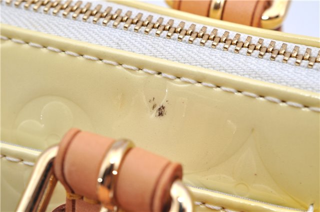 Auth Louis Vuitton Vernis Rose Wood Avenue Shoulder Bag Yellow M93508 LV 7130F