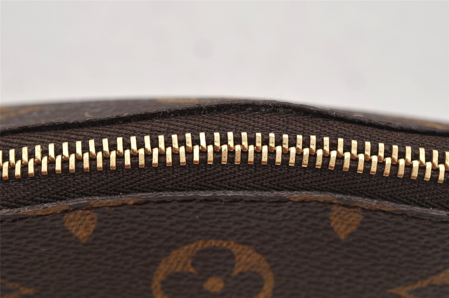 Authentic Louis Vuitton Monogram Pochette Cosmetic Pouch M47515 LV 7143I