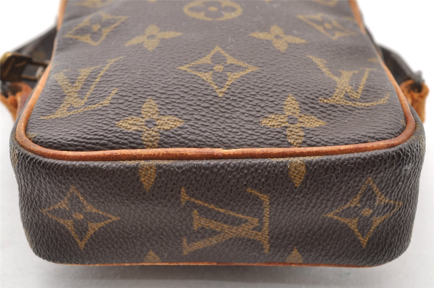 Auth Louis Vuitton Monogram Mini Poche Danube Shoulder Bag M45268 Junk 7144I