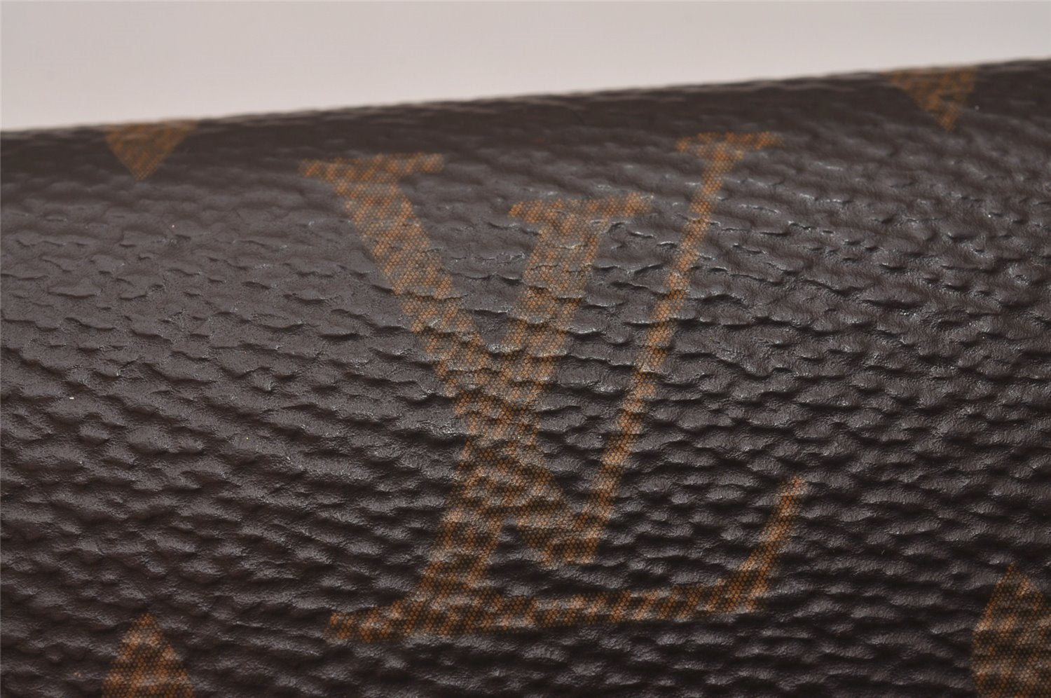 Authentic Louis Vuitton Monogram Multicles 6 Key Case Holder M60701 Purple 7151I