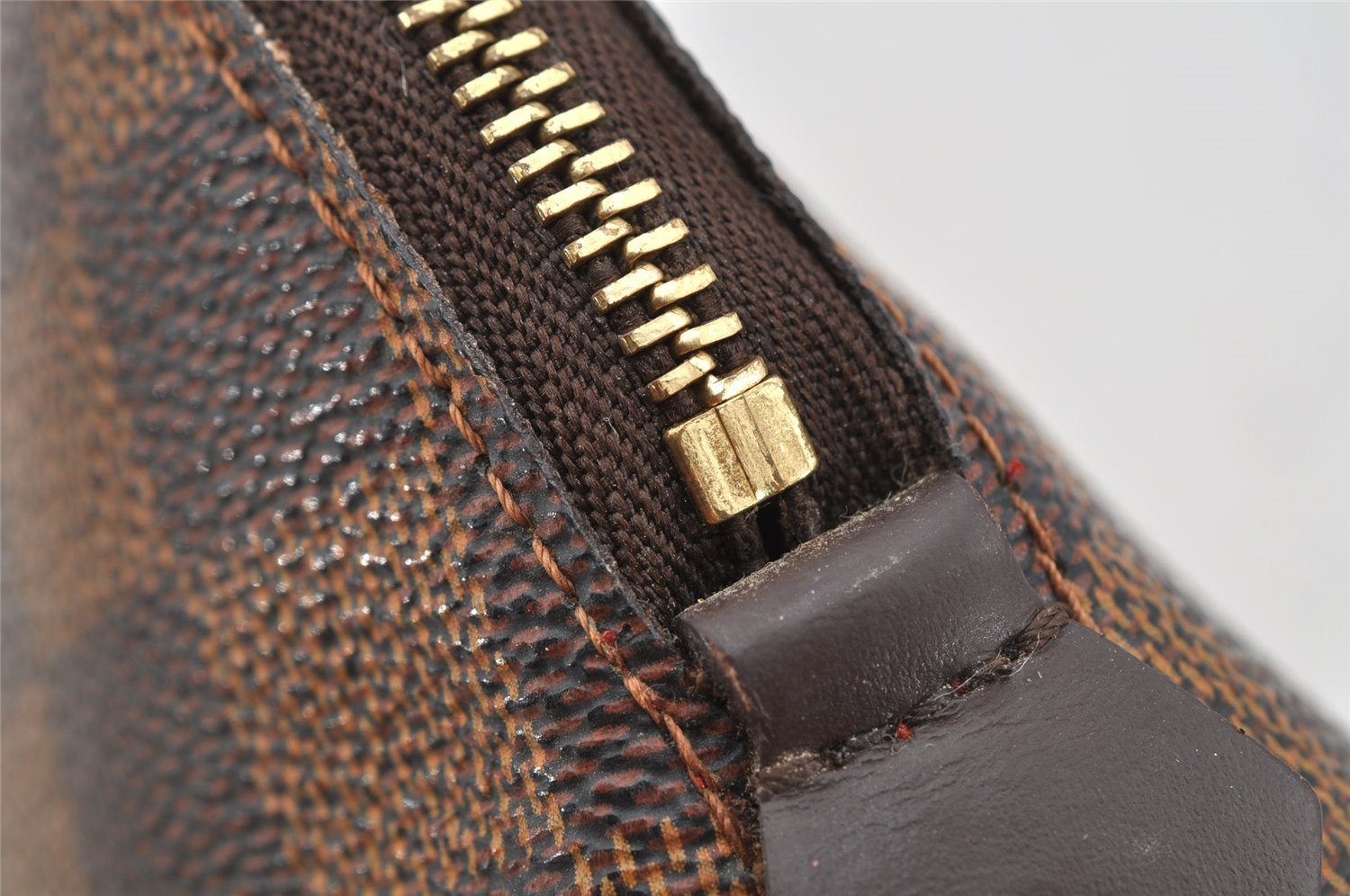 Authentic Louis Vuitton Damier Pochette Cosmetic PM Pouch N47516 LV 7155I