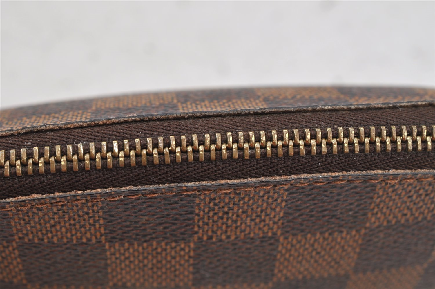 Authentic Louis Vuitton Damier Pochette Cosmetic PM Pouch N47516 LV 7155I