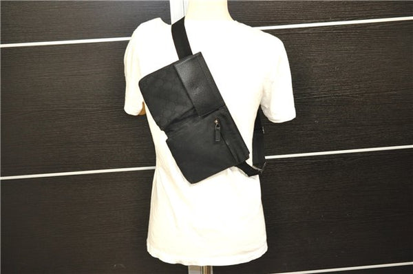 Authentic GUCCI Waist Body Bum Bag Purse GG Canvas Leather 28566 Black 7157E
