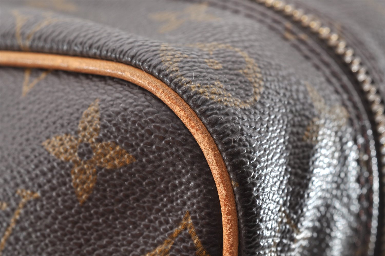 Authentic Louis Vuitton Monogram Nile 34 Shoulder Cross Body Bag M45242 LV 7167I