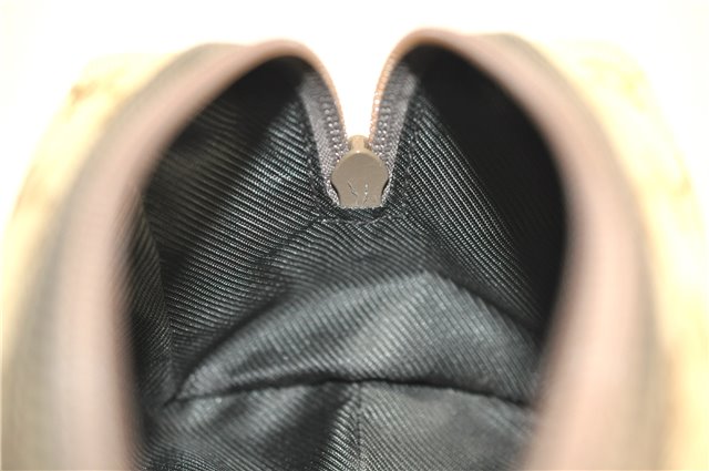 Authentic GUCCI Vintage Cosmetic Pouch Purse GG Canvas Leather Beige  7169D