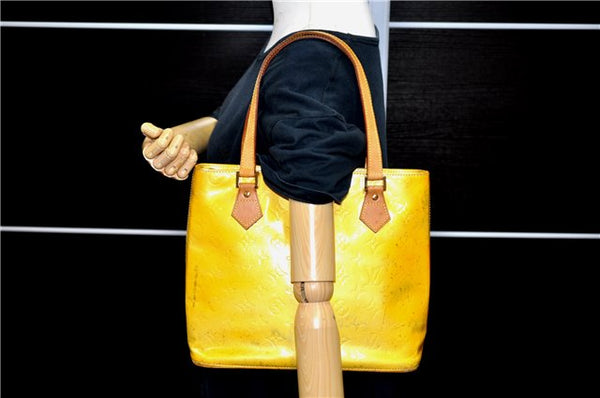 Authentic LOUIS VUITTON Vernis Houston Shoulder Hand Bag Yellow M91053 LV 7170C