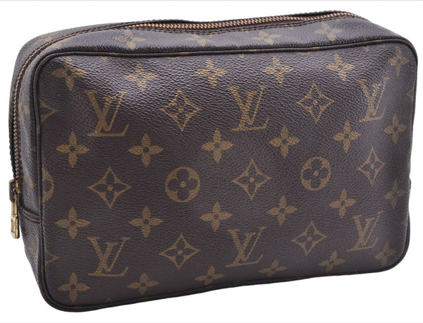 Auth Louis Vuitton Monogram Trousse Toilette 23 Clutch Hand Bag M47524 LV 7180E
