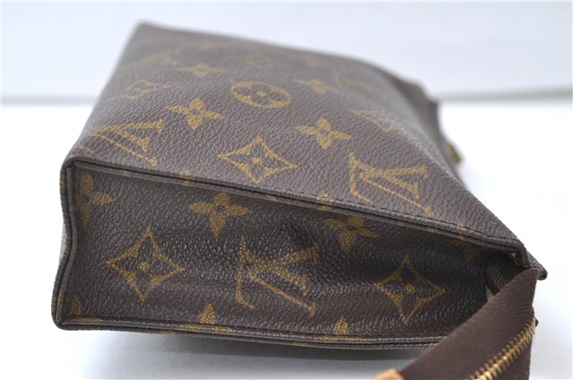 Authentic Louis Vuitton Monogram Poche Toilette 19 M47544 Cosmetics Pouch 7195E