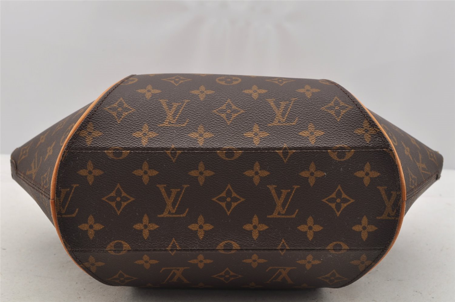 Authentic Louis Vuitton Monogram Ellipse MM Hand Bag M51126 LV 7196I