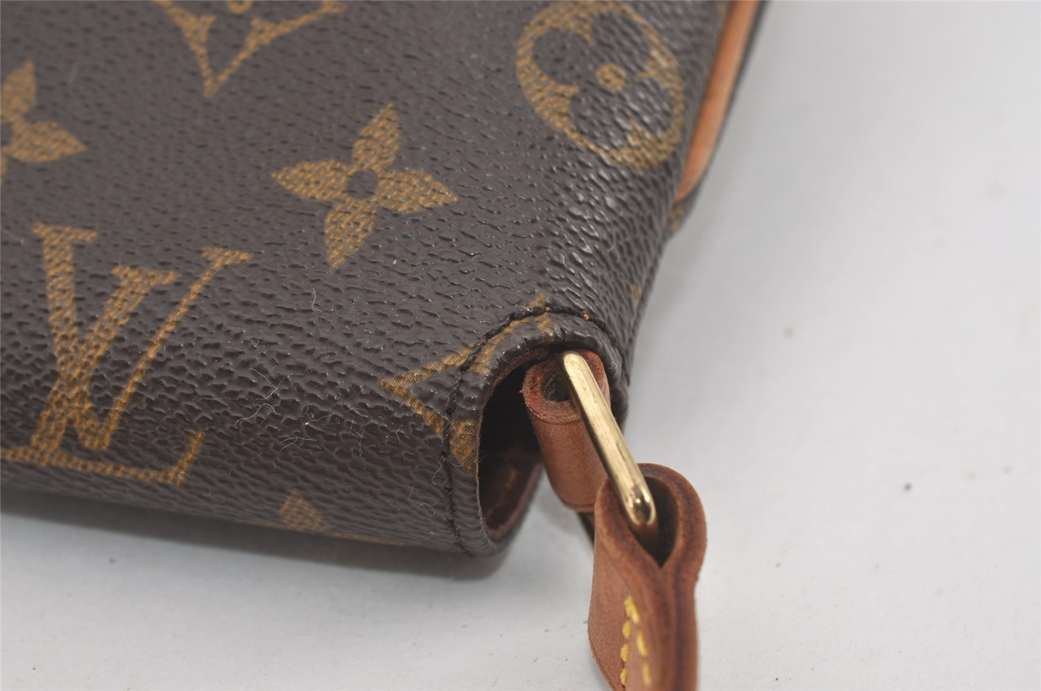 Authentic Louis Vuitton Monogram Musette Tango Shoulder Bag M51257 LV 7198I