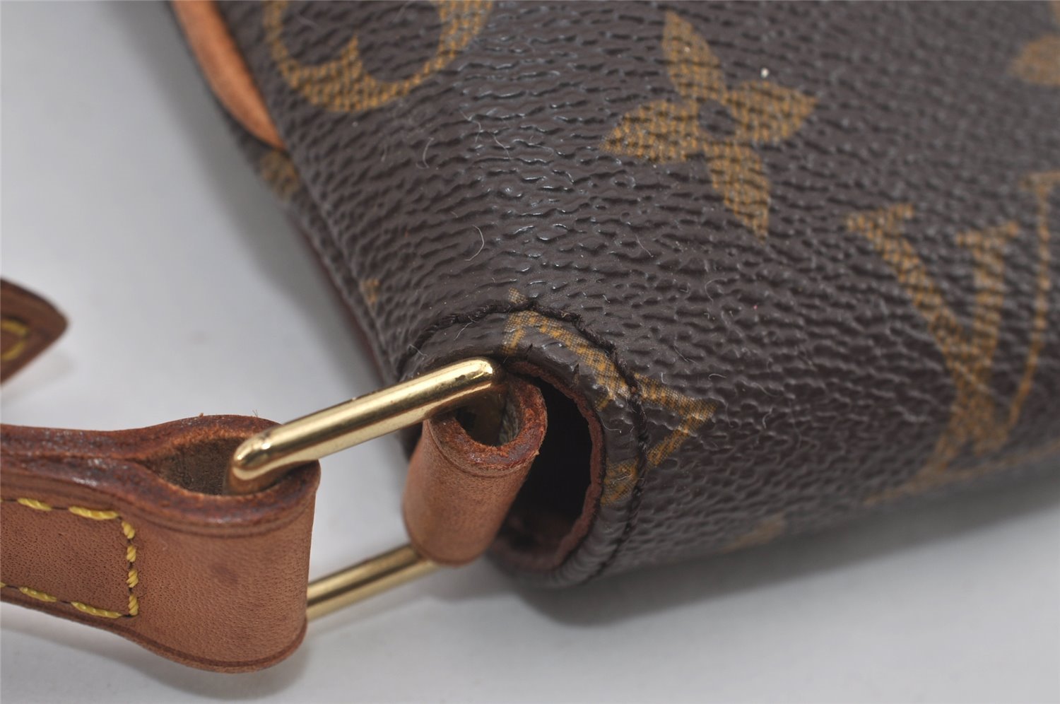 Authentic Louis Vuitton Monogram Musette Tango Shoulder Bag M51257 LV 7198I