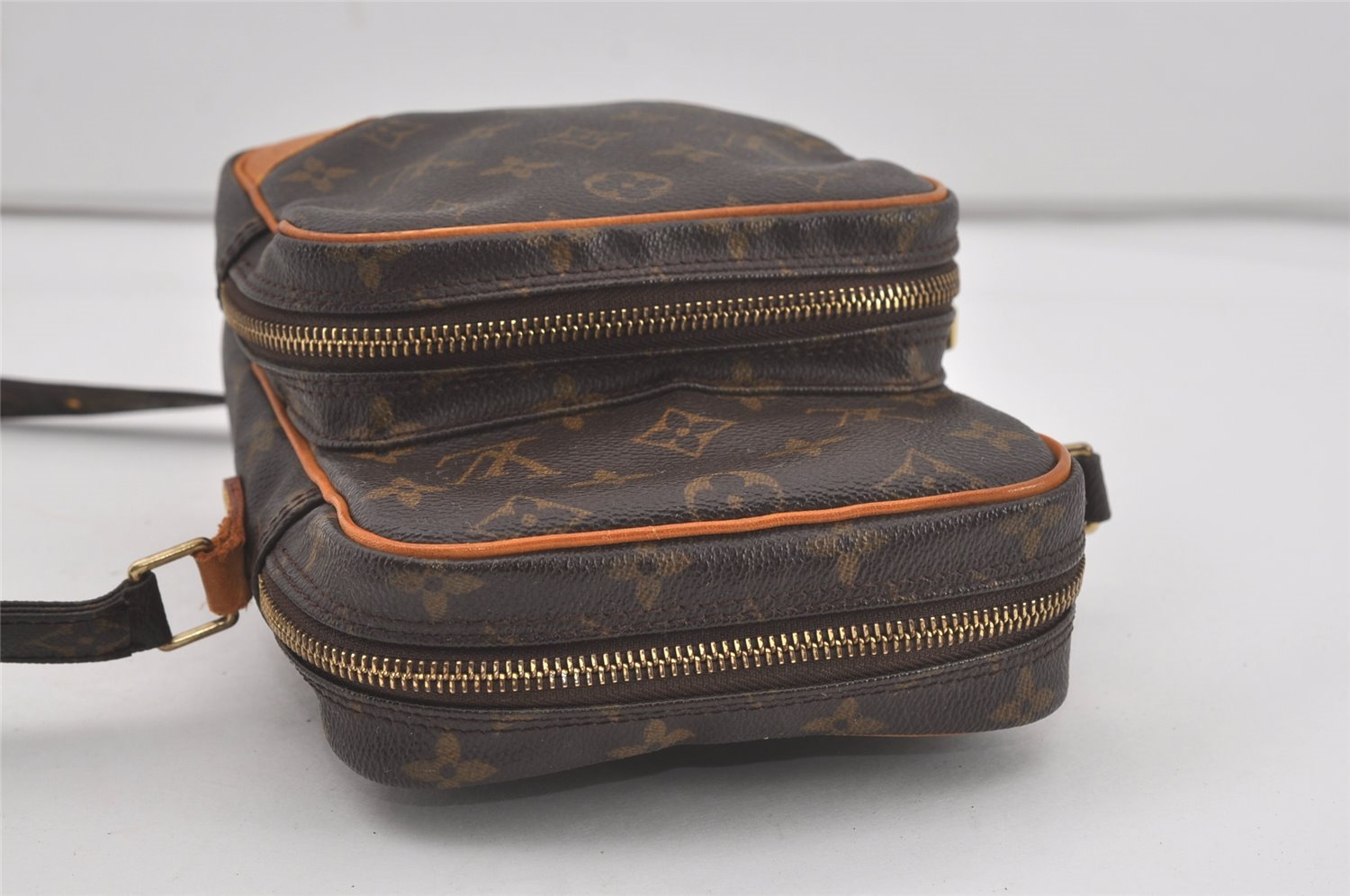 Authentic Louis Vuitton Monogram Amazone Shoulder Cross Body Bag M45236 LV 7200I