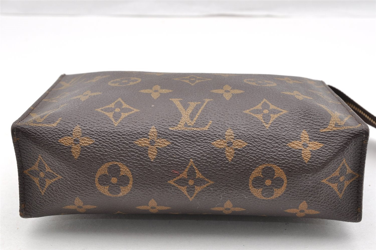 Authentic Louis Vuitton Monogram Poche Toilette 19 M47544 Cosmetics Pouch 7202I