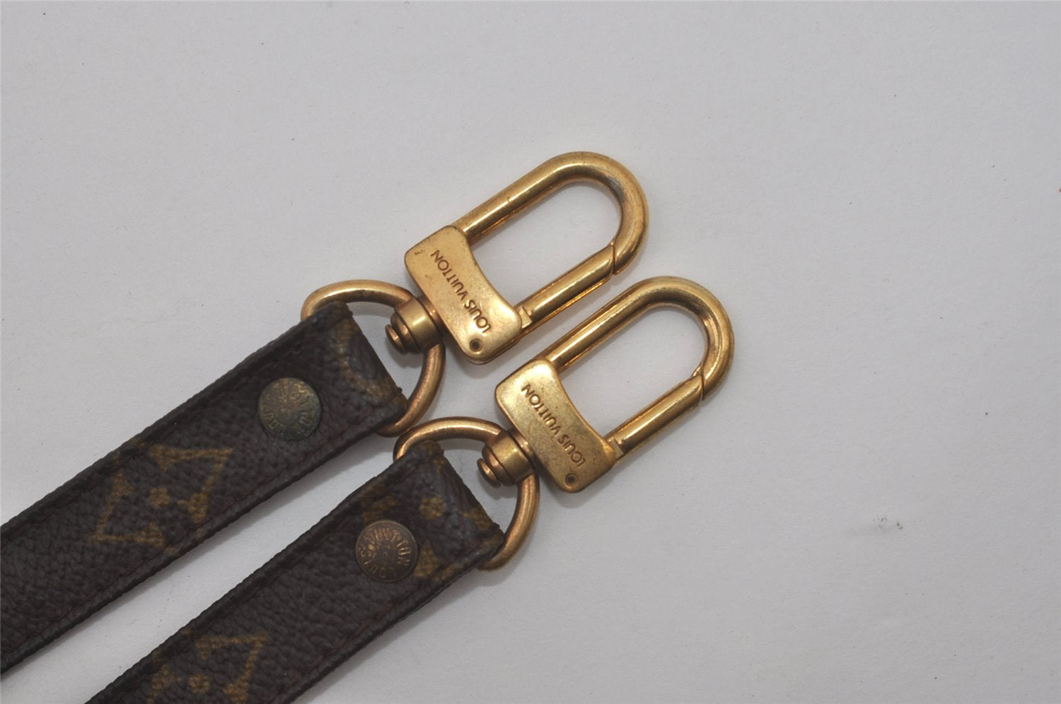 Authentic Louis Vuitton Monogram Shoulder Strap 46.7