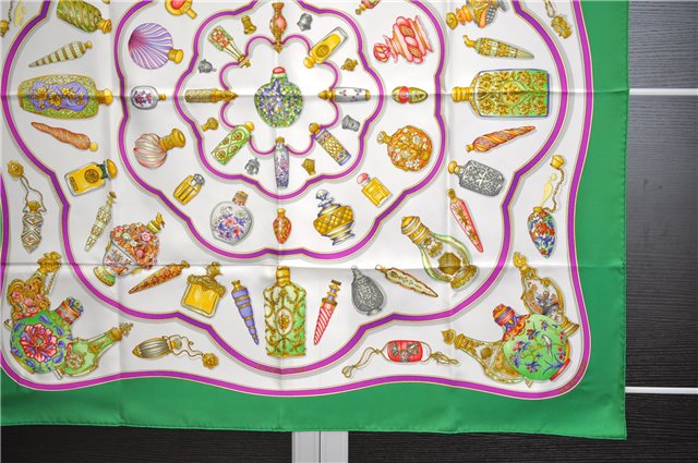 Authentic HERMES Carre 90 Scarf 