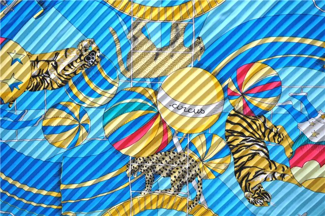 Authentic HERMES Pleats Scarf 