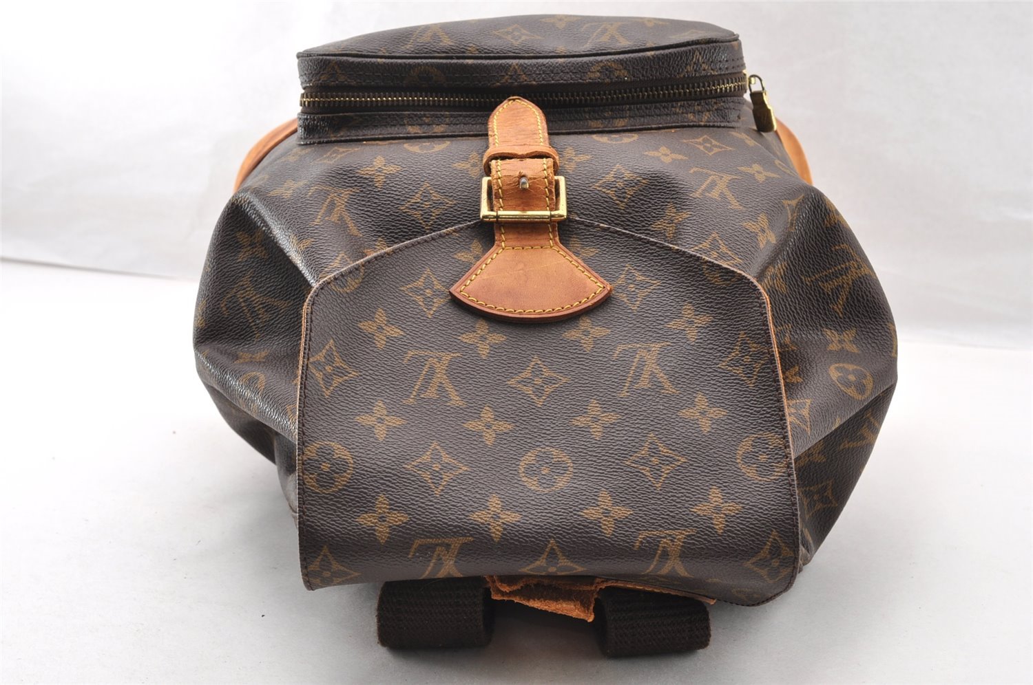 Authentic Louis Vuitton Monogram Montsouris GM Backpack M51135 LV 7233I