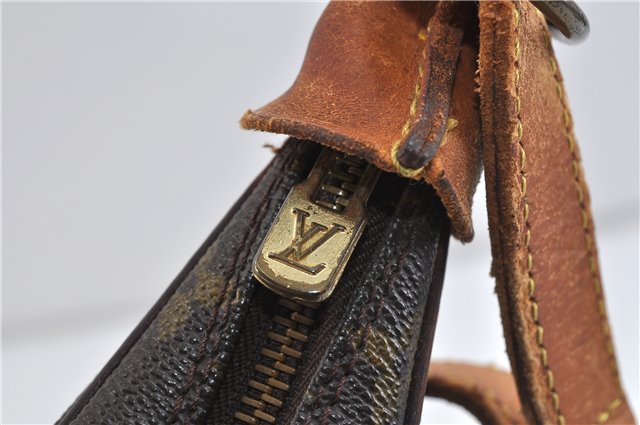 Auth LOUIS VUITTON Monogram Boulogne 30 Shoulder Cross Body Bag M52165 LV 7246C