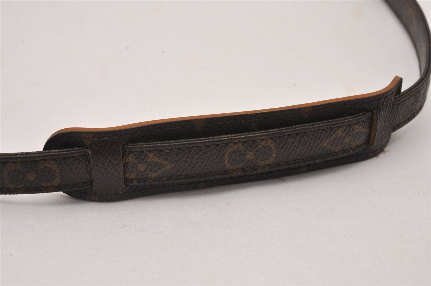 Authentic Louis Vuitton Monogram Shoulder Strap 46.9