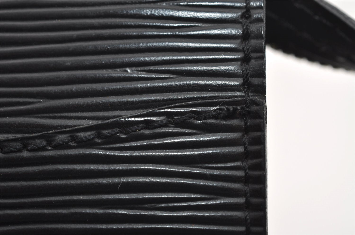 Authentic Louis Vuitton Epi Pochette Homme Clutch Hand Bag Black M52522 LV 7253I