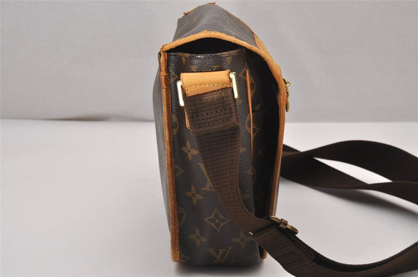 Auth Louis Vuitton Monogram Messenger Bosphore PM Shoulder Bag M40106 LV 7264I