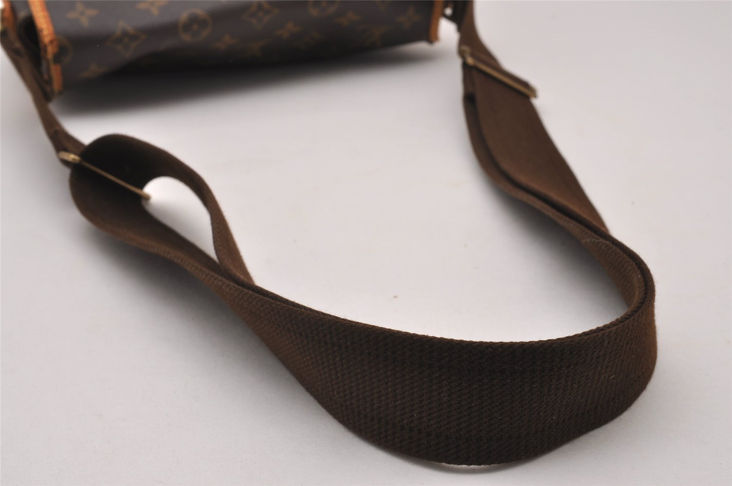 Auth Louis Vuitton Monogram Messenger Bosphore PM Shoulder Bag M40106 LV 7264I