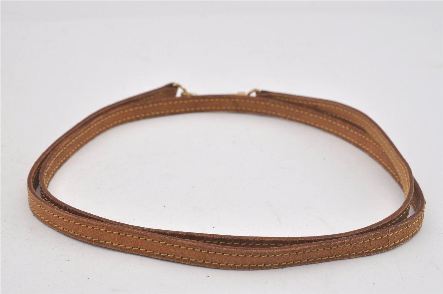 Authentic Louis Vuitton Leather Shoulder Strap Beige 48.8