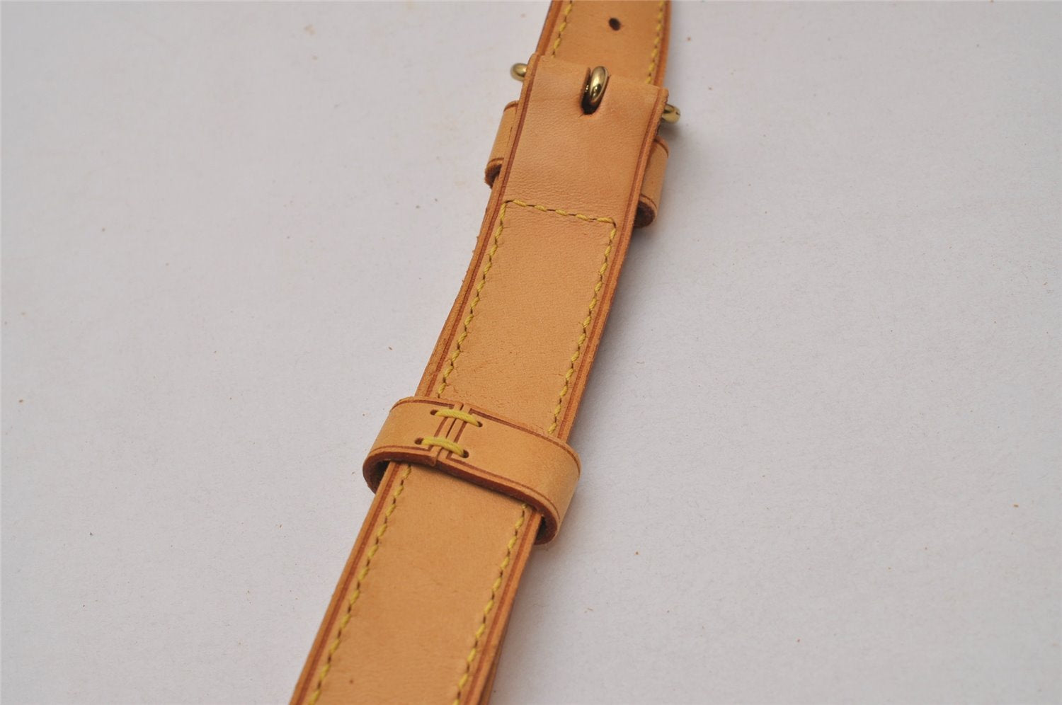 Authentic Louis Vuitton Leather Shoulder Strap Beige 35.8-42.9