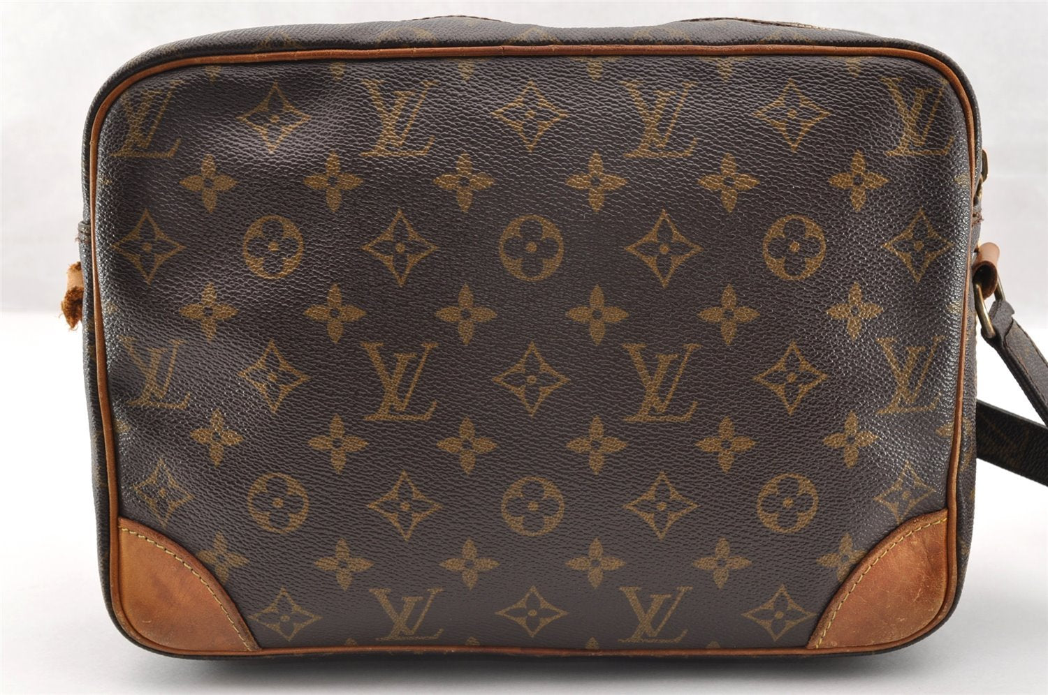 Authentic Louis Vuitton Monogram Nile Shoulder Cross Body Bag M45244 Junk 7273I