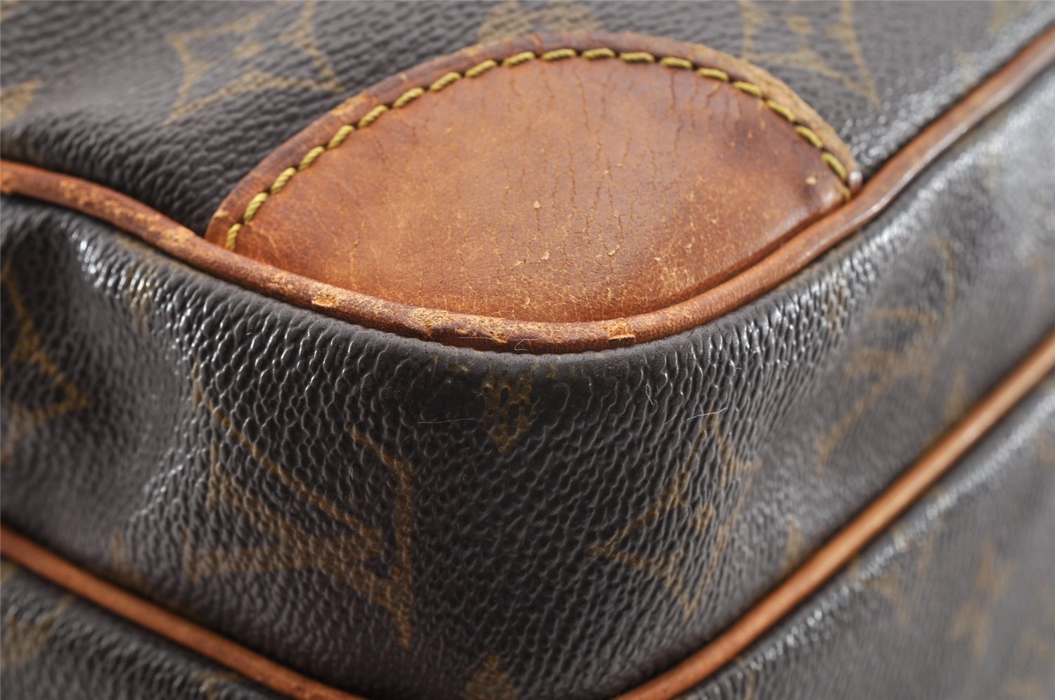 Authentic Louis Vuitton Monogram Nile Shoulder Cross Body Bag M45244 Junk 7273I