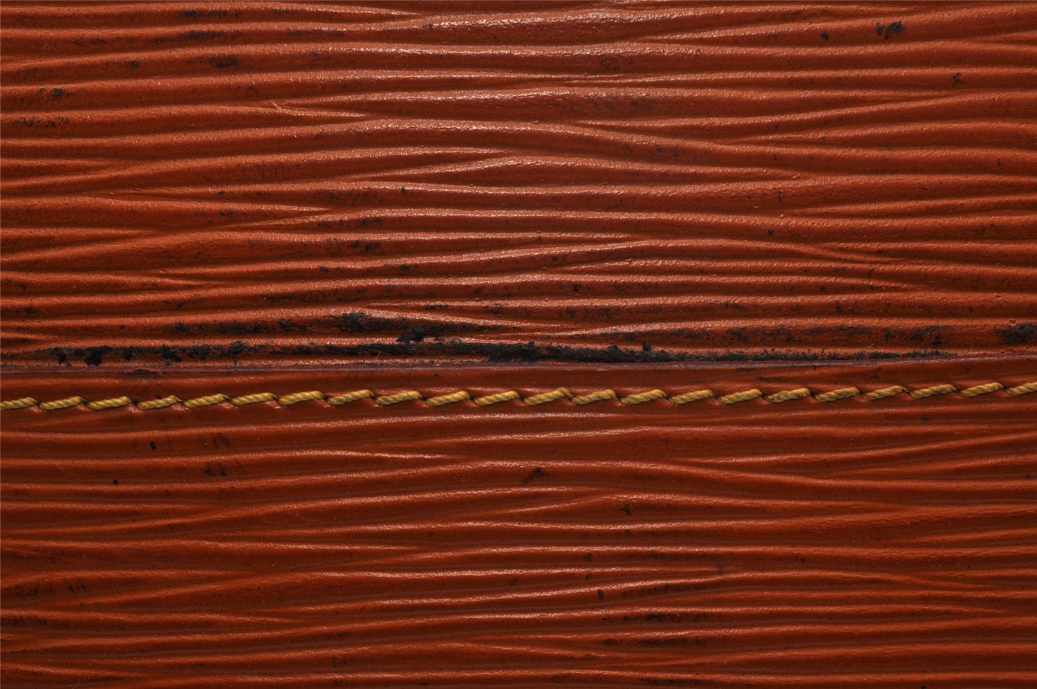 Authentic Louis Vuitton Epi Pochette Homme Clutch Hand Bag Brown M52528 LV 7276I