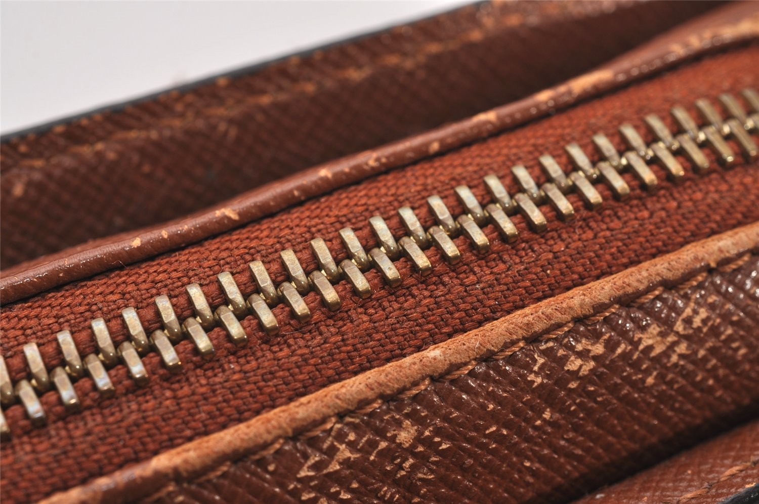 Authentic Louis Vuitton Monogram Orsay Clutch Hand Bag Purse M51790 LV 7277I