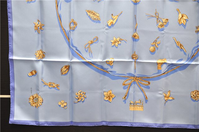 Authentic HERMES Carre 90 Scarf 