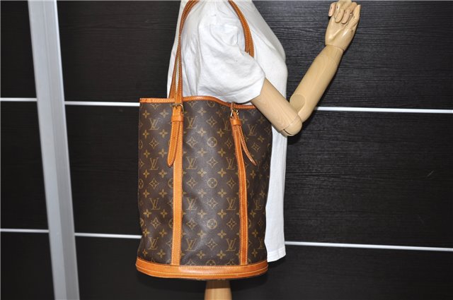 Authentic LOUIS VUITTON Monogram Bucket GM Shoulder Bag M42236 LV 7286C