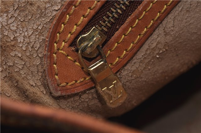 Authentic LOUIS VUITTON Monogram Bucket GM Shoulder Bag M42236 LV Junk 7289C