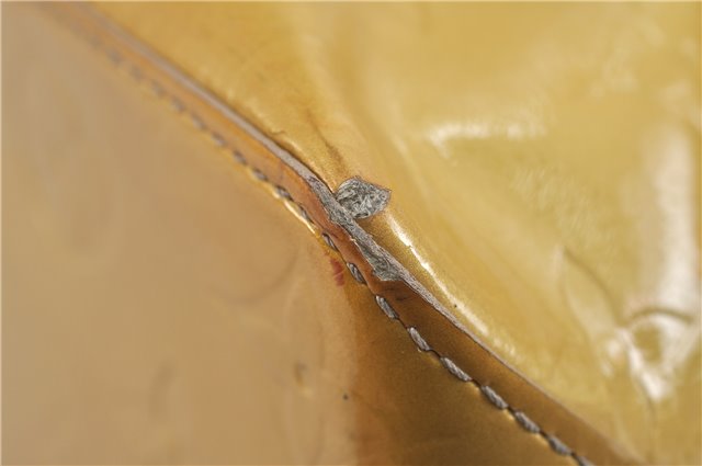 Authentic LOUIS VUITTON Vernis Reade MM Hand Tote Bag Yellow LV 7297C