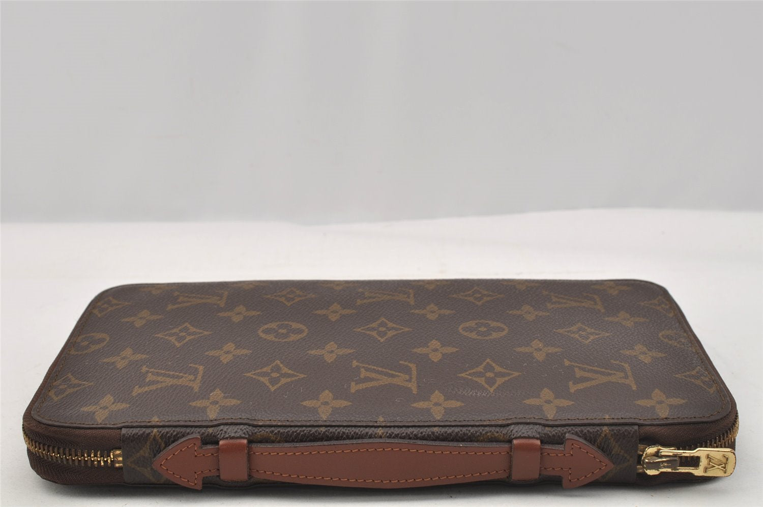 Authentic Louis Vuitton Monogram Poche Escapade Travel Case M60113 LV 7300I